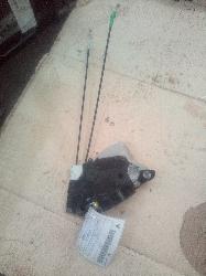View Auto part Door/Boot/Gate Lock Toyota Yaris 2010