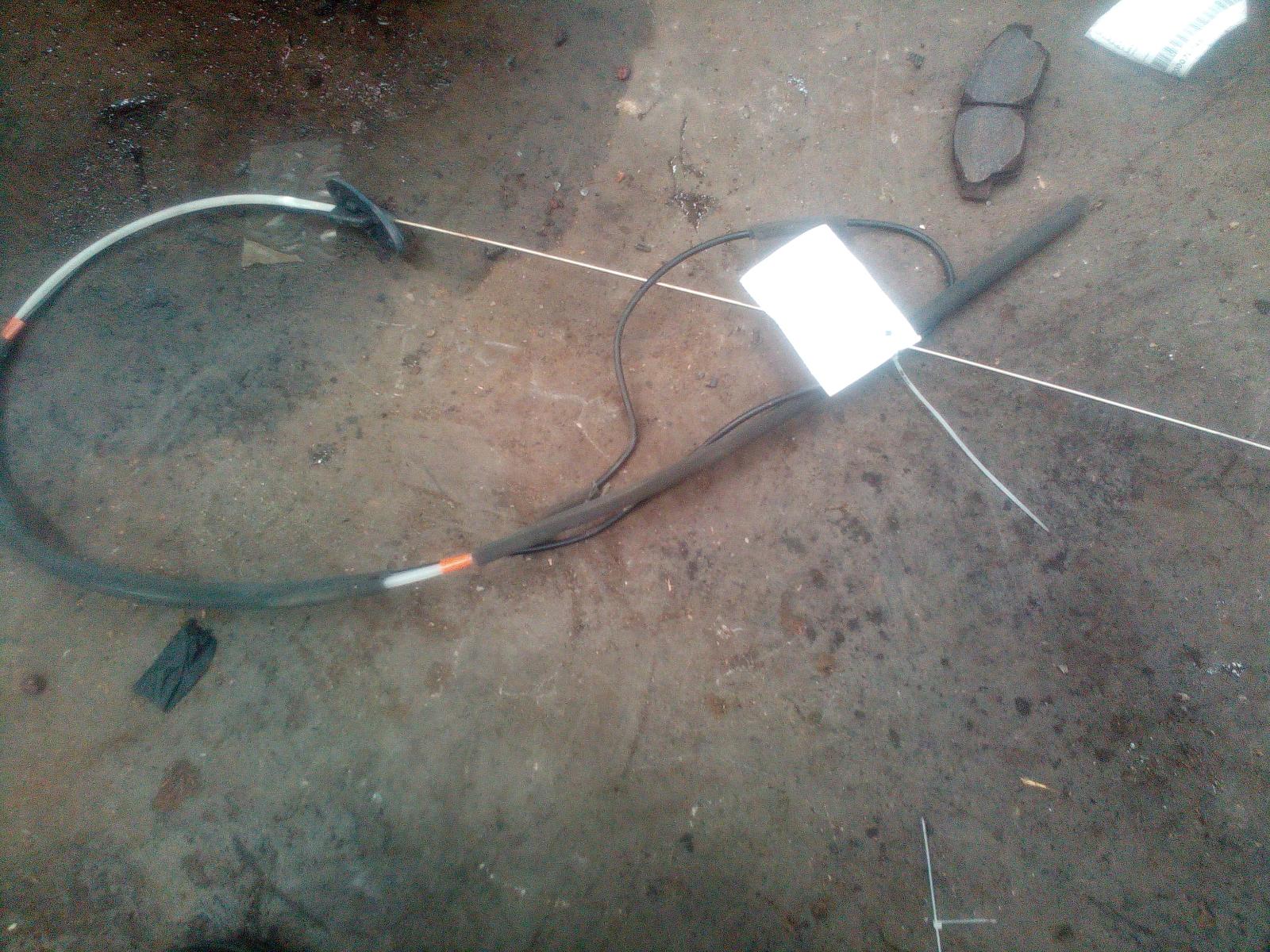 View Auto part Antenna Ford Courier 2006