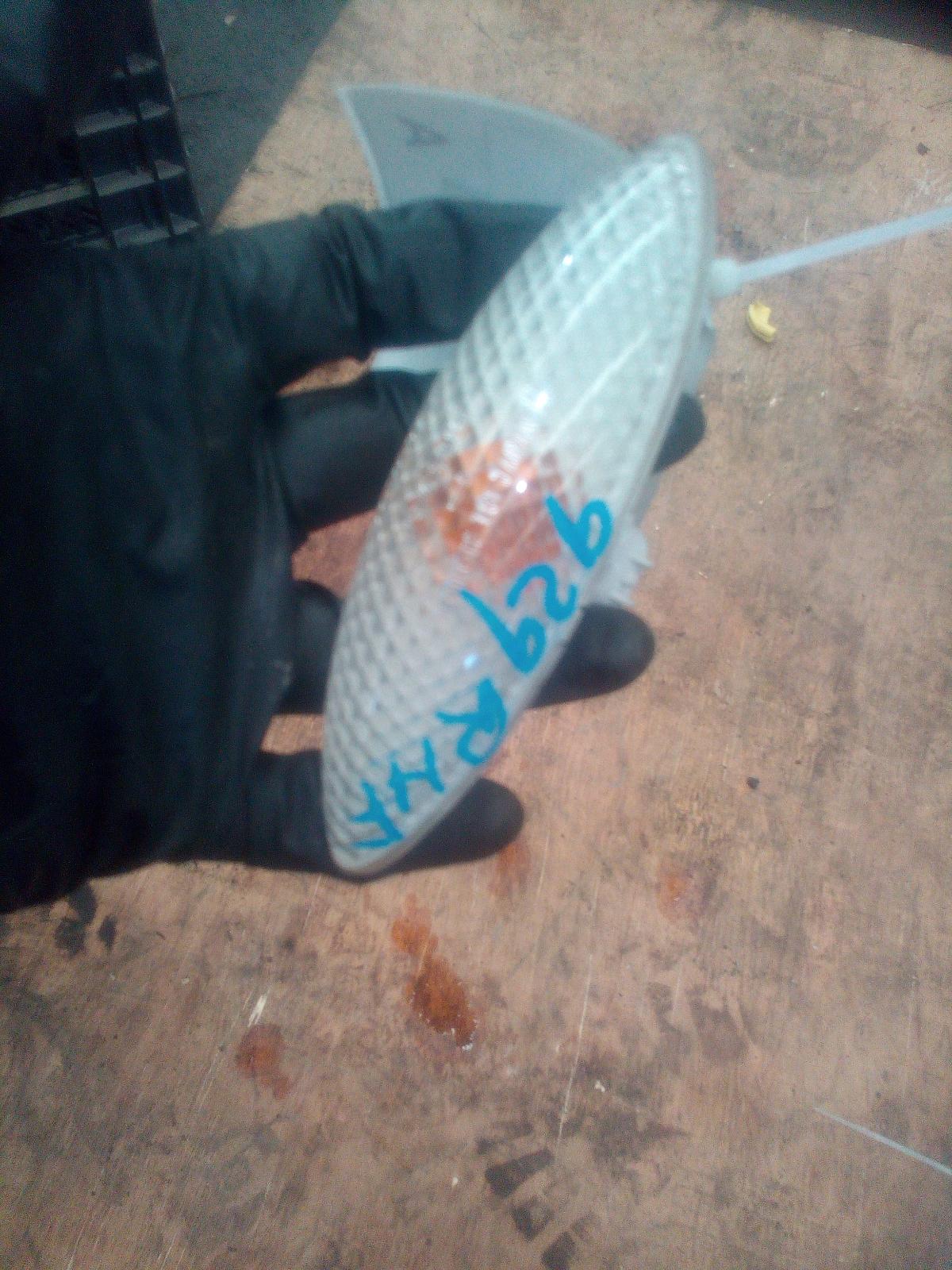 View Auto part Right Indicator/Fog/Side Toyota Echo 2001