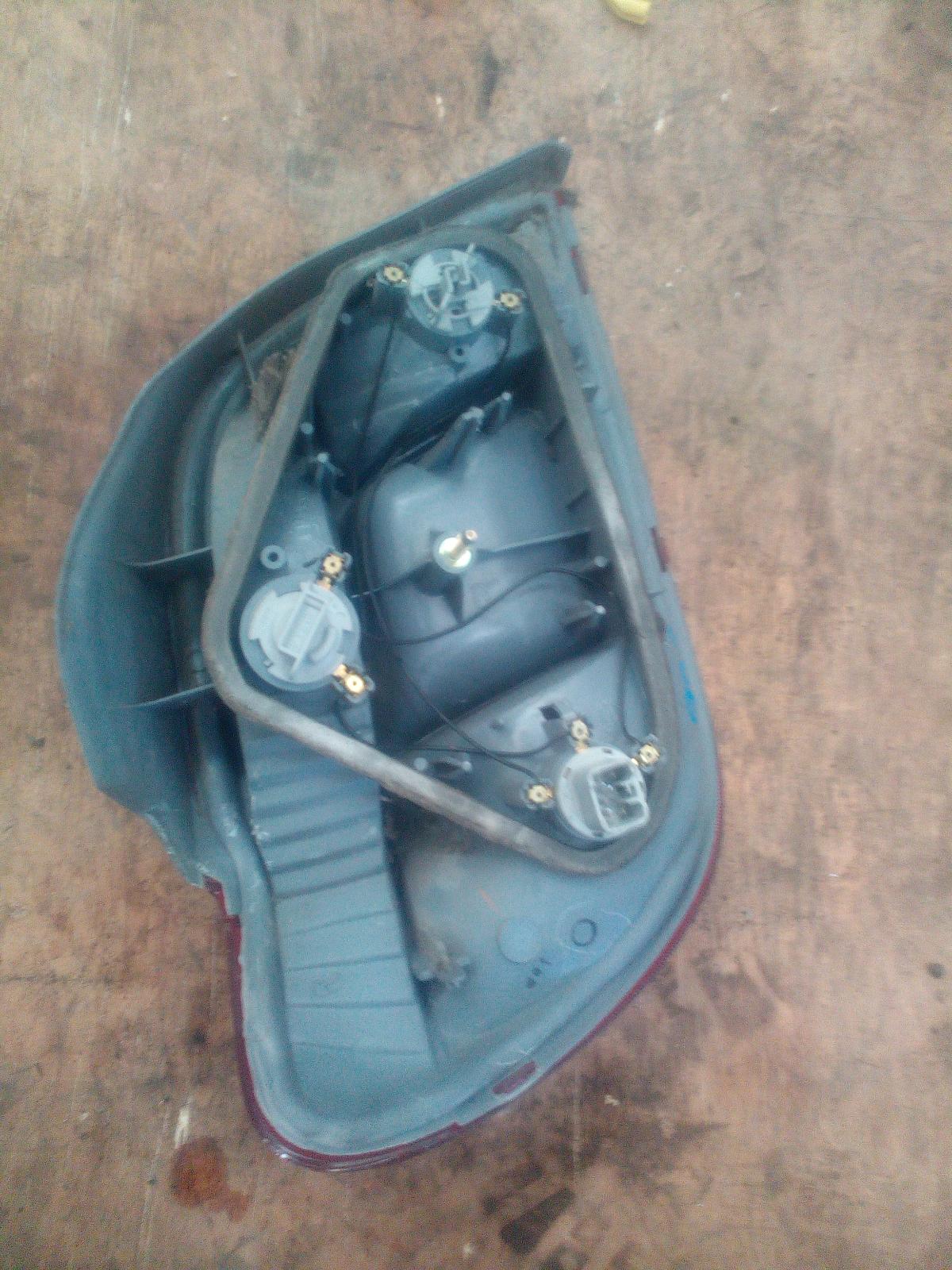 View Auto part Right Taillight Toyota Echo 2001