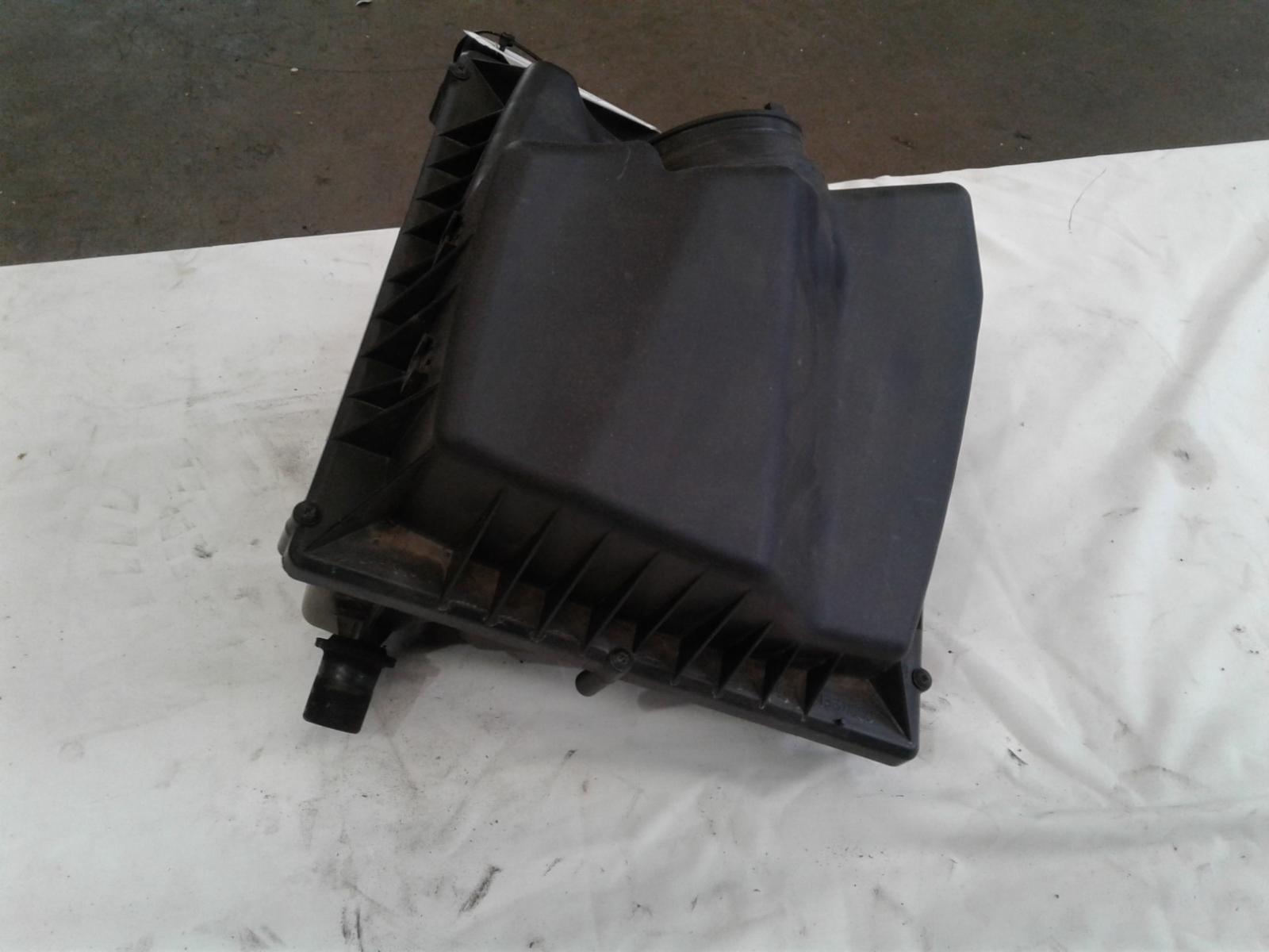 View Auto part Air Cleaner/Box Holden Cruze 2010