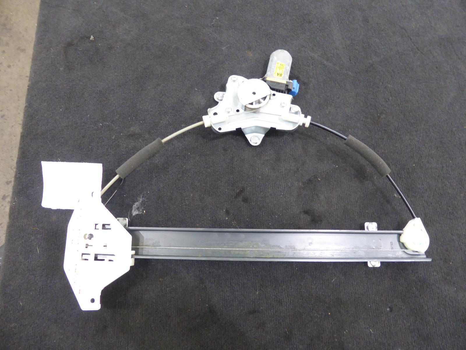 View Auto part Left Front Window Reg/Motor Holden Captiva 2007