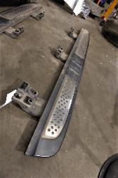 View Auto part Side Step/Skirt Holden Captiva 2012