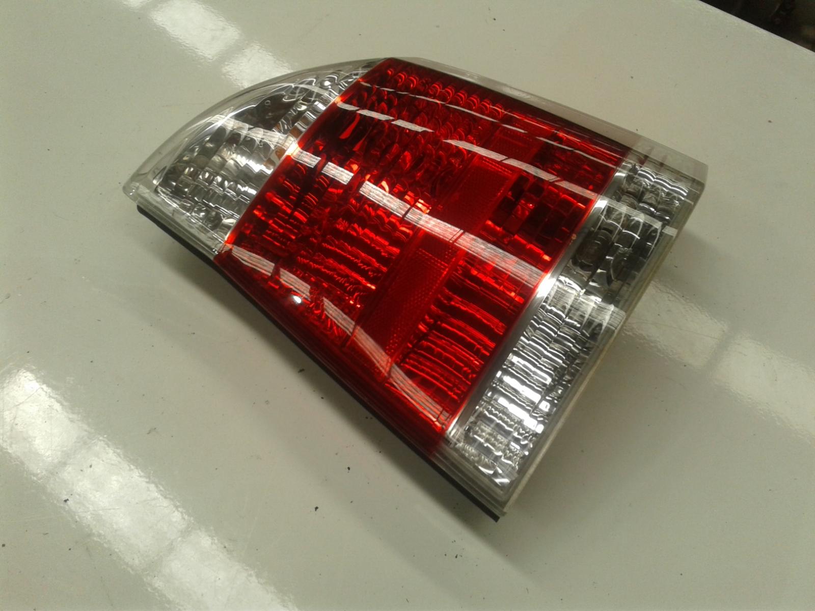 2006 Holden Vectra Right Taillight View Auto part Right Taillight Holden Vectra 2006