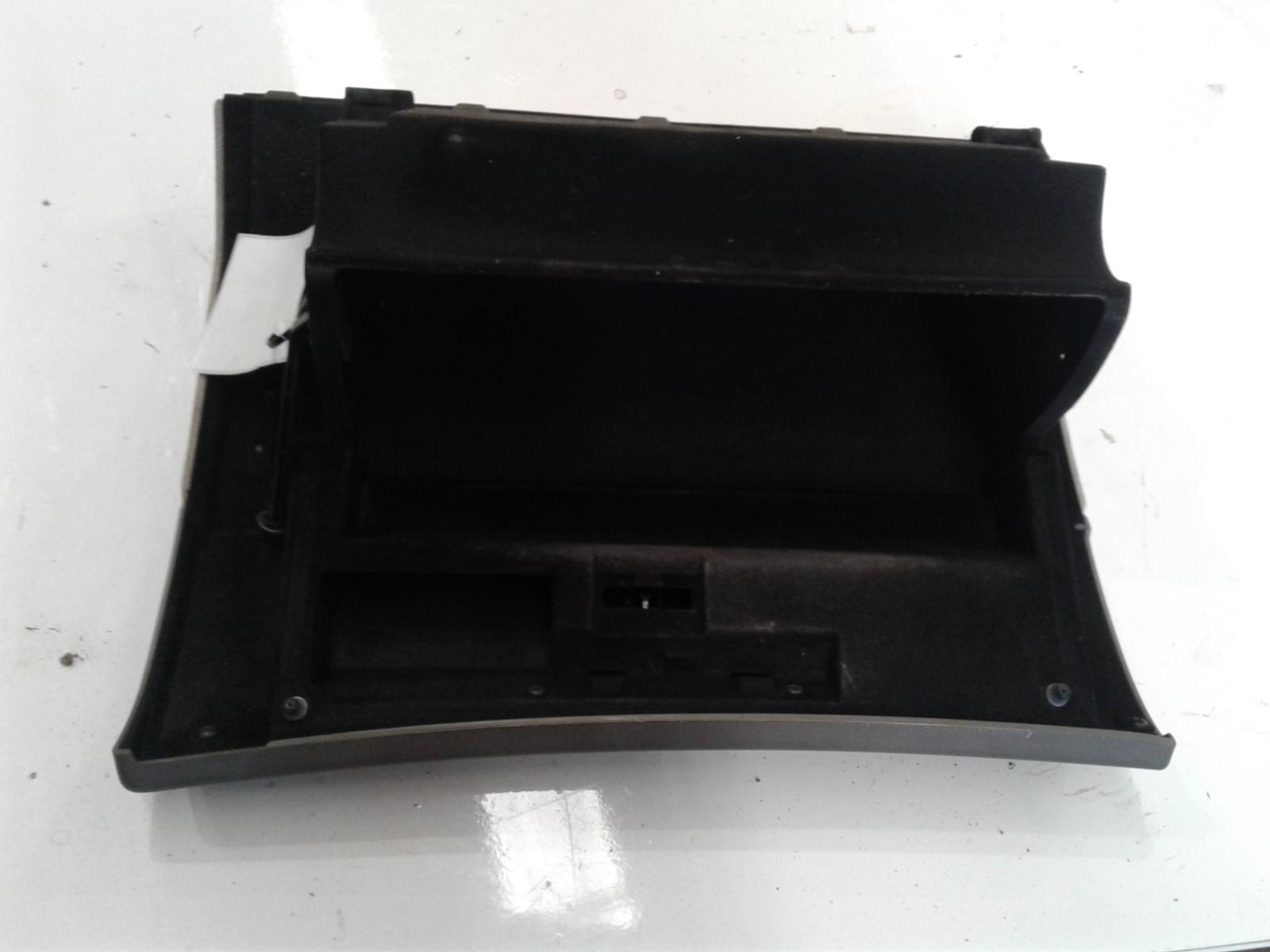 2003 Holden Statesman/caprice Glove Box View Auto part Glove Box Holden Statesman/caprice 2003