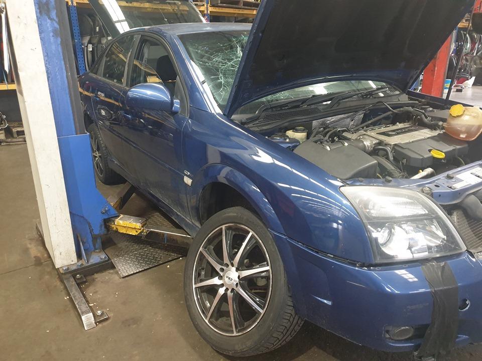 View Auto part Steering Box/Rack Holden Vectra 2003
