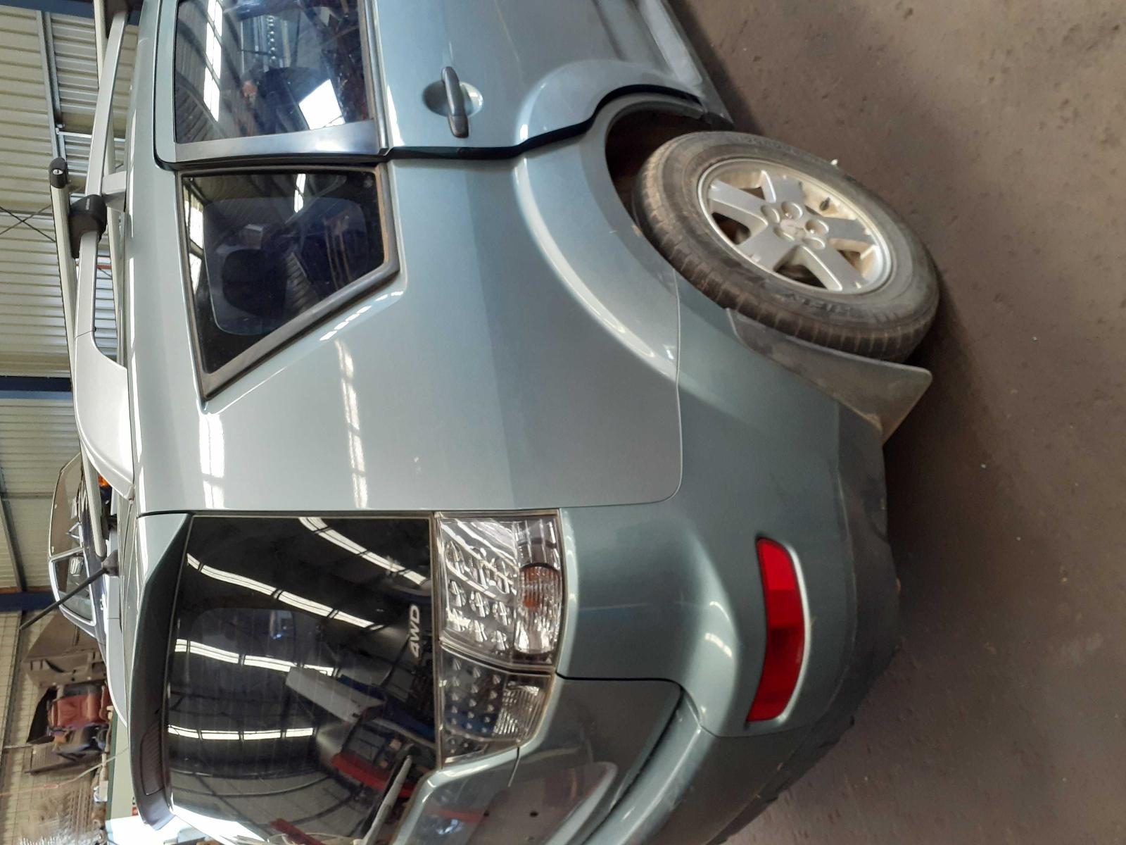 2009 Mitsubishi Outlander Bonnet View Auto part Bonnet Mitsubishi Outlander 2009