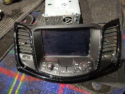 View Auto part Radio/Cd/Dvd/Sat/Tv Holden Commodore 2013