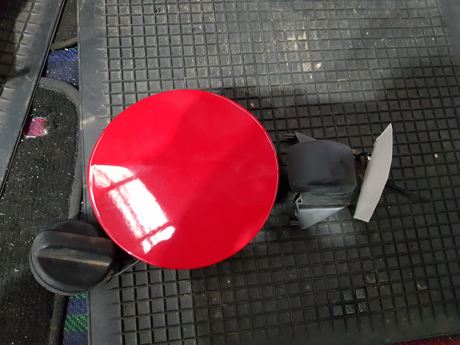 View Auto part Fuel Door / Filler Holden Commodore 2013