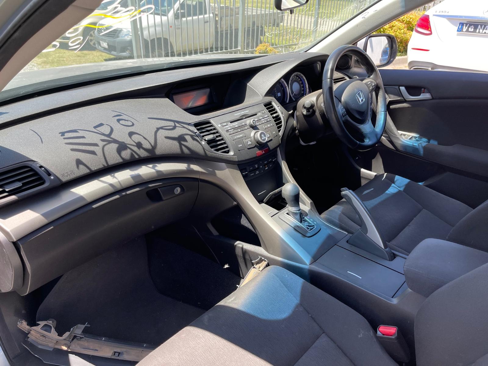 View Auto part Door Handle Honda Accord 2009