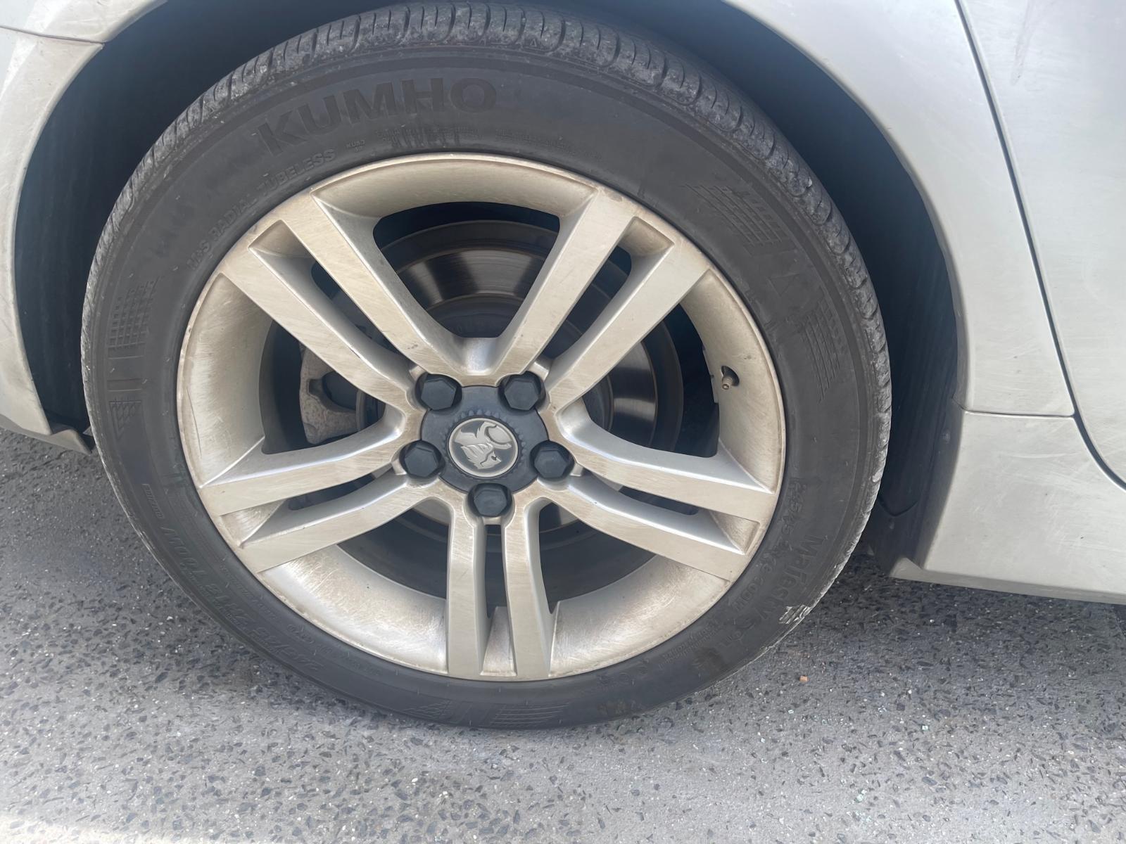 View Auto part Gear Stick/Shifter Holden Commodore 2009