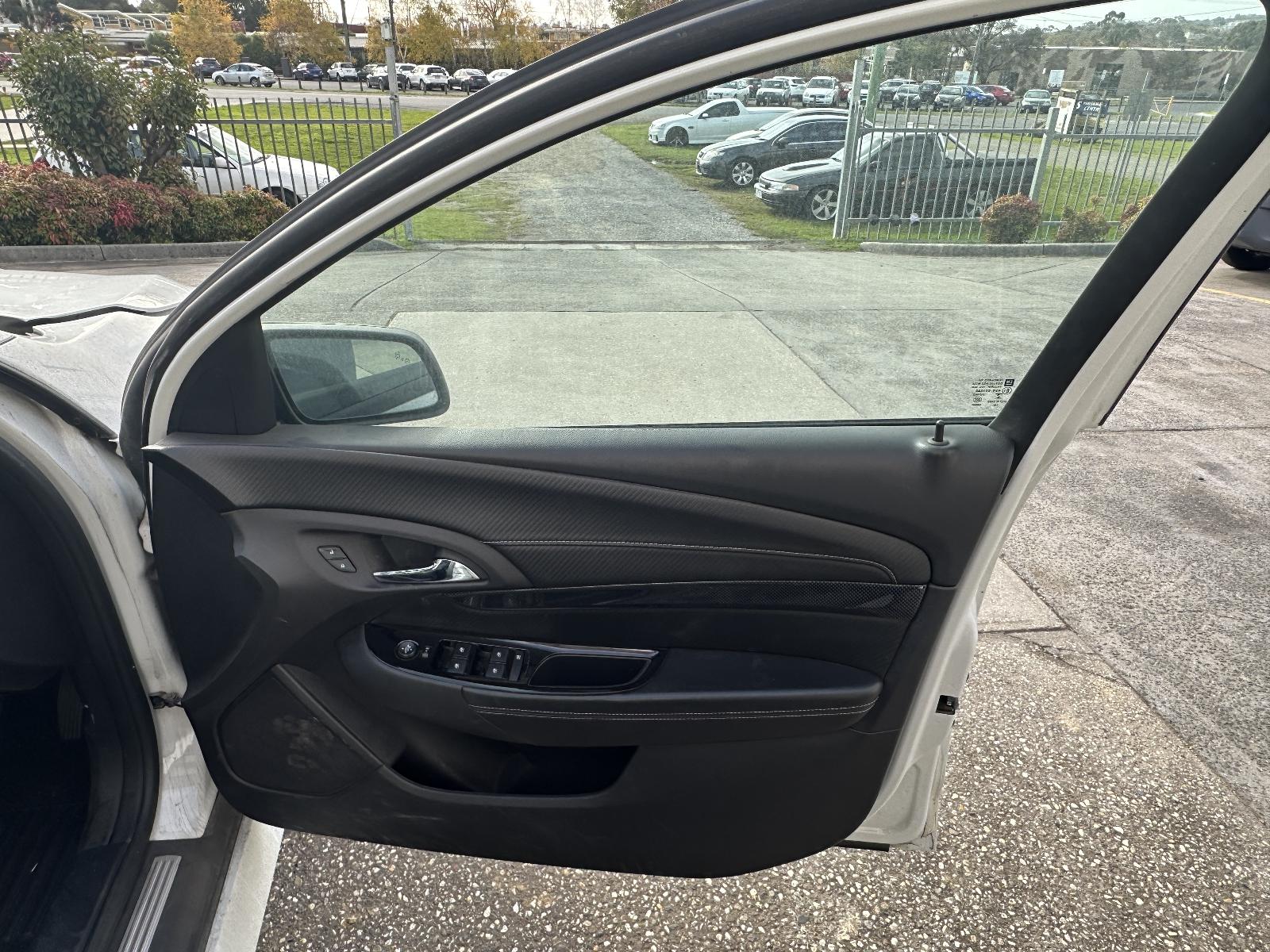 View Auto part Gear Stick/Shifter Holden Commodore 2017