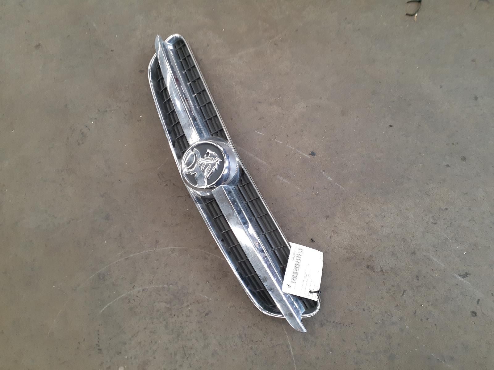 2003 Holden Vectra Grille View Auto part Grille Holden Vectra 2003