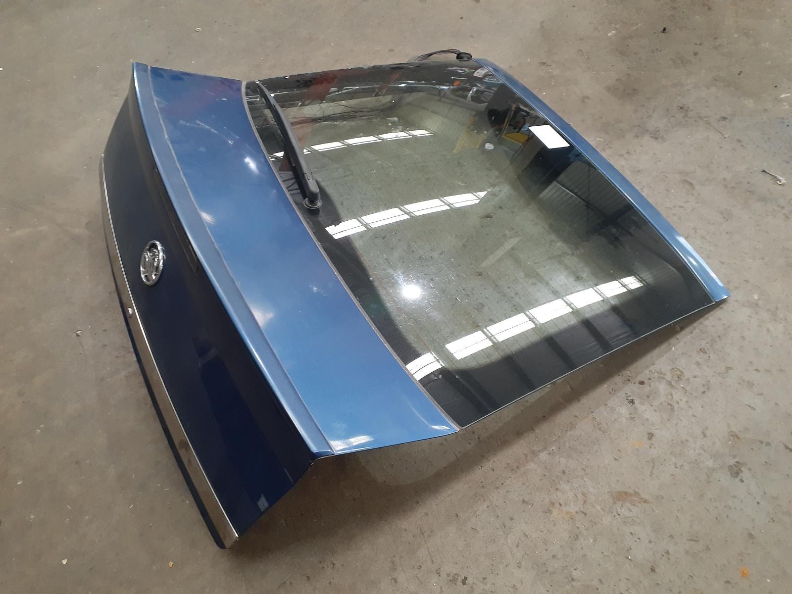 View Auto part Bootlid/Tailgate Holden Vectra 2003
