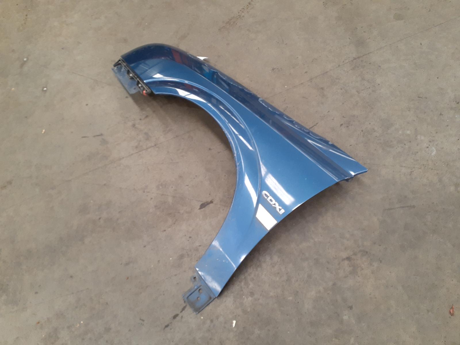 View Auto part Left Guard Holden Vectra 2003