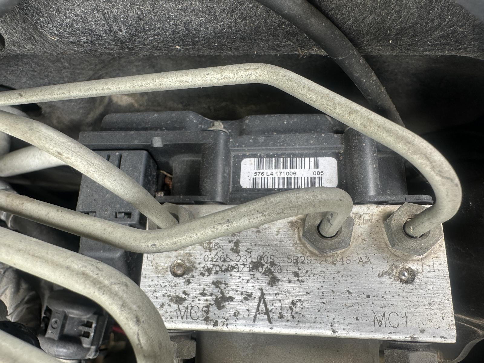 View Auto part Fuel Tank Ford Falcon 2007