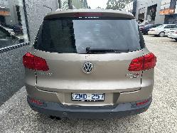 View Auto part Jack/Tool Kit Volkswagen Tiguan 2012