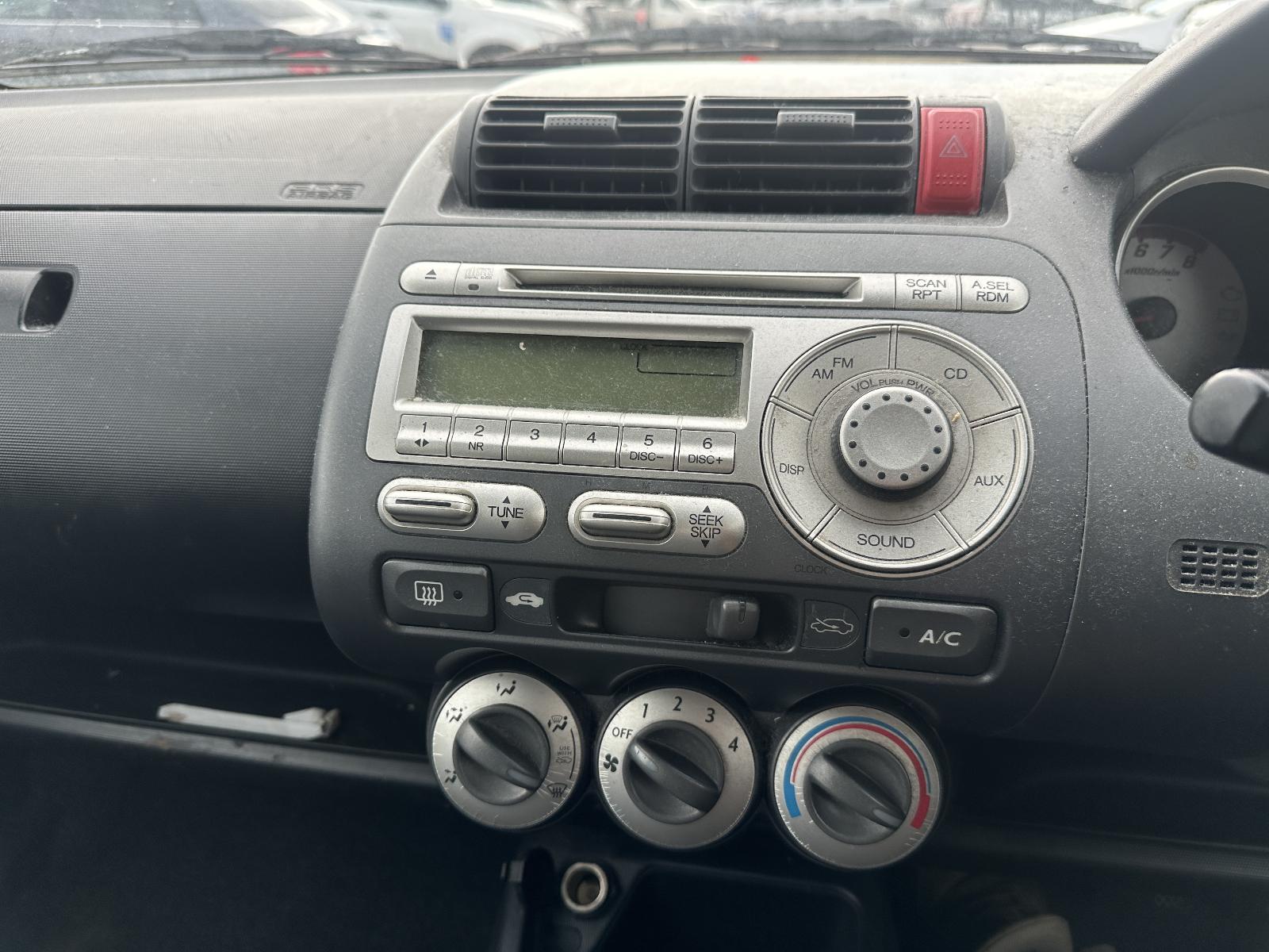 View Auto part Right Indicator/Fog/Side Honda Jazz 2005