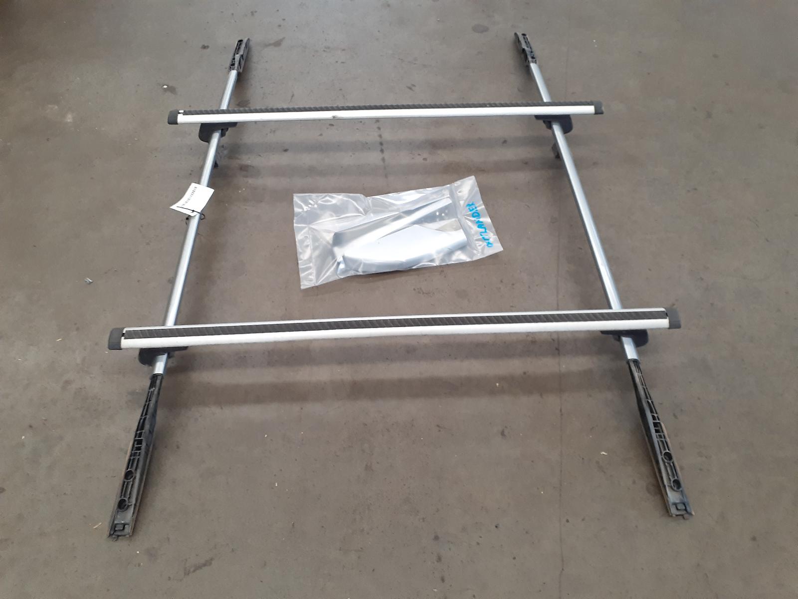 View Auto part Roof Rack/Bars Mitsubishi Outlander 2009