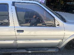 View Auto part Interior Mirror Nissan Pathfinder 2002