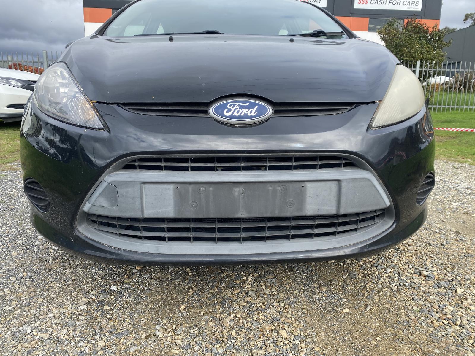 View Auto part High Level Stoplight Ford Fiesta 2013
