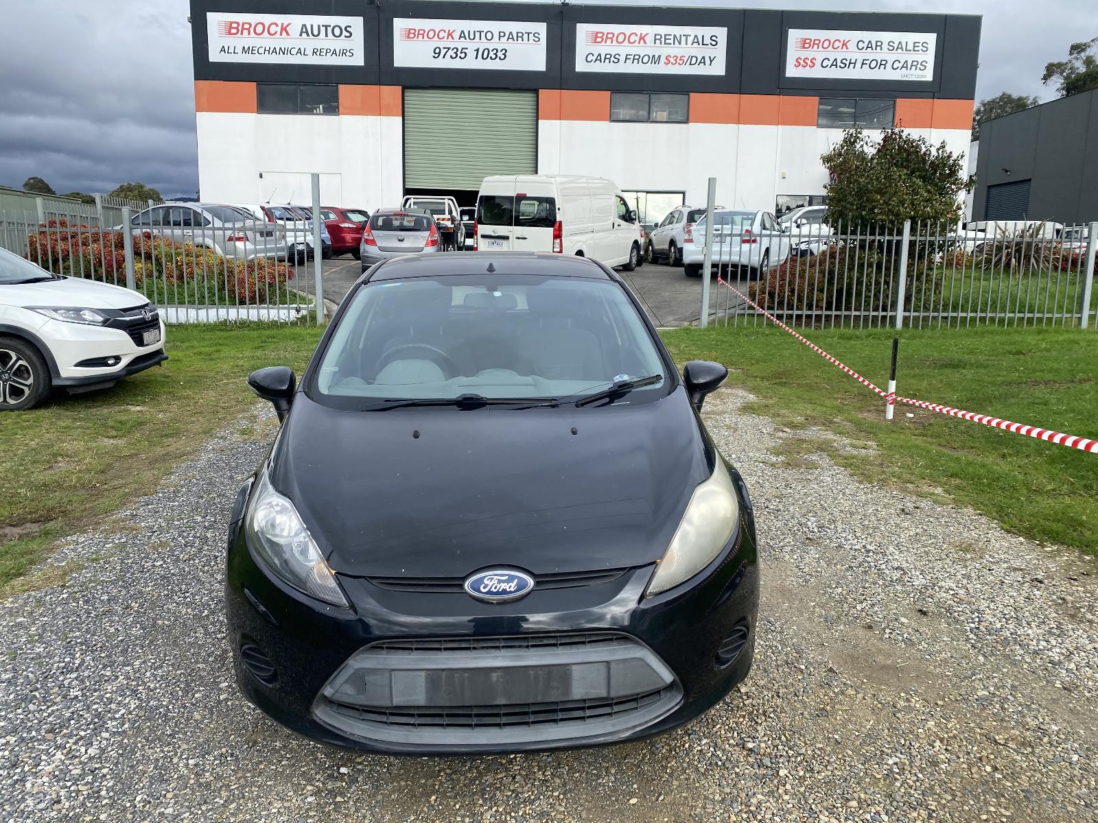 View Auto part High Level Stoplight Ford Fiesta 2013