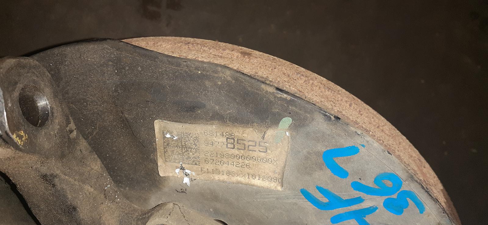 2013 Holden Colorado Right Front Hub Assembly View Auto part Right Front Hub Assembly Holden Colorado 2013