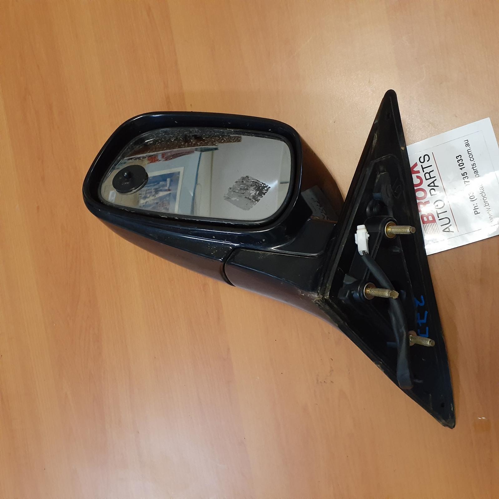 View Auto part Left Door Mirror Toyota Camry 2004