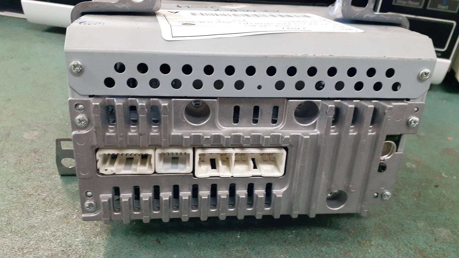 View Auto part Radio/Cd/Dvd/Sat/Tv Toyota Camry 2004