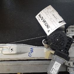 View Auto part Right Rear Wnd Reg/Motor Holden Cruze 2015