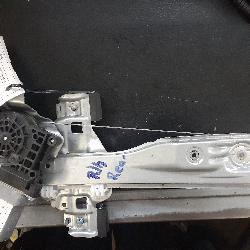 View Auto part Right Rear Wnd Reg/Motor Holden Cruze 2015