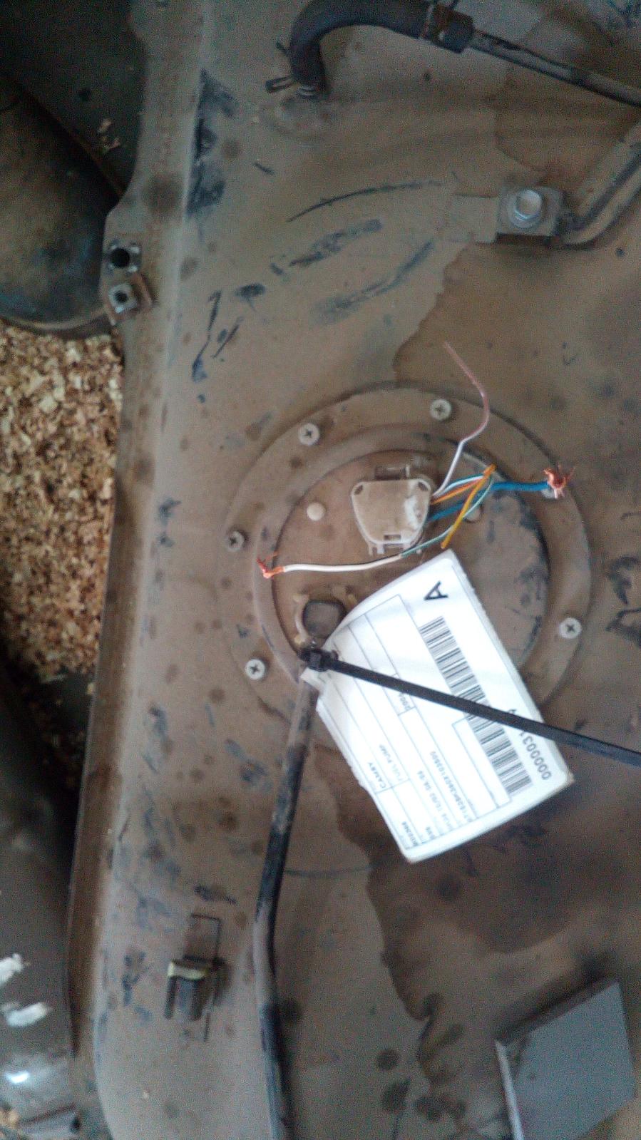 View Auto part Fuel Pump Toyota Camry 2006