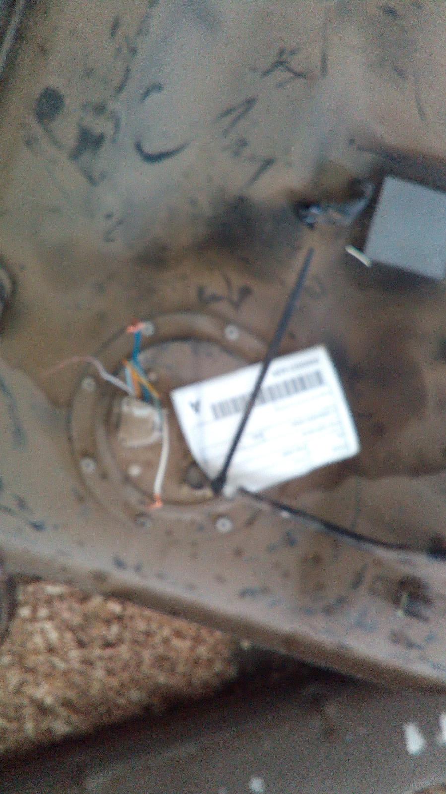 View Auto part Fuel Pump Toyota Camry 2006