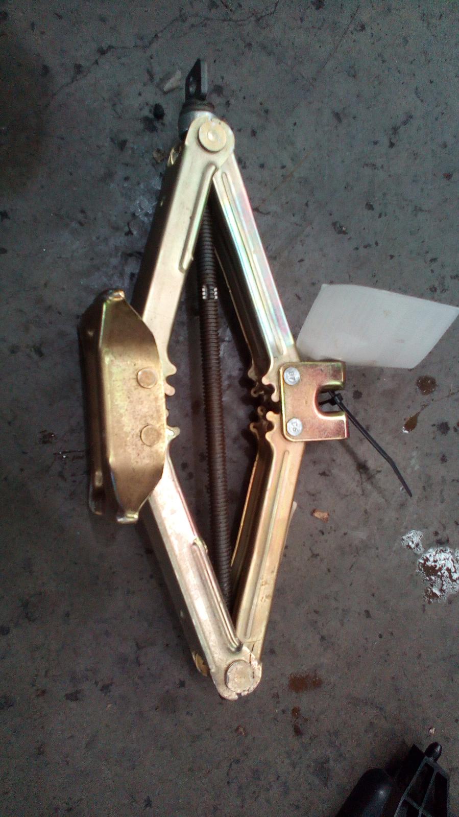 View Auto part Jack/Tool Kit Toyota Camry 2006
