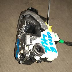 View Auto part Door/Boot/Gate Lock Holden Cruze 2015