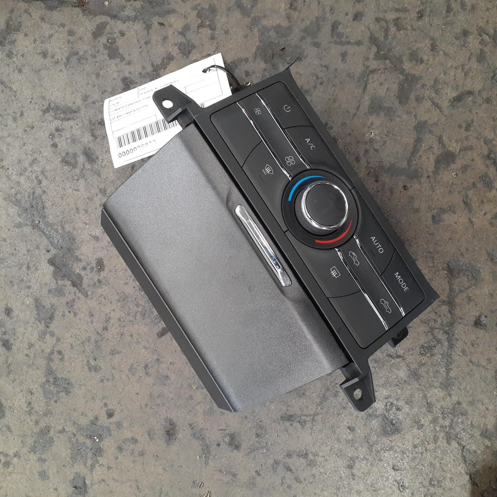 View Auto part Heater/Ac Controls Ldv T60 2020