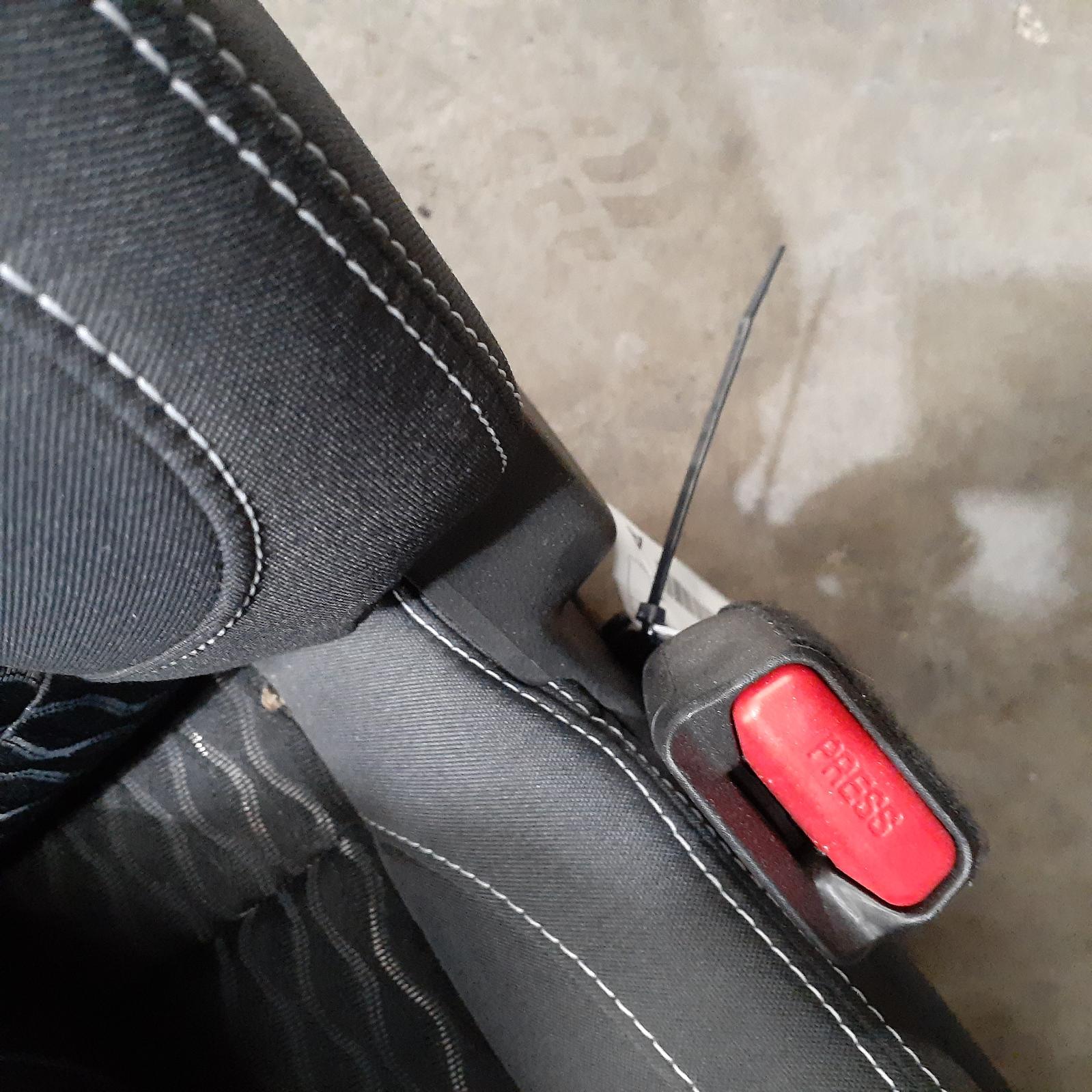 View Auto part Seatbelt/Stalk Ldv T60 2020