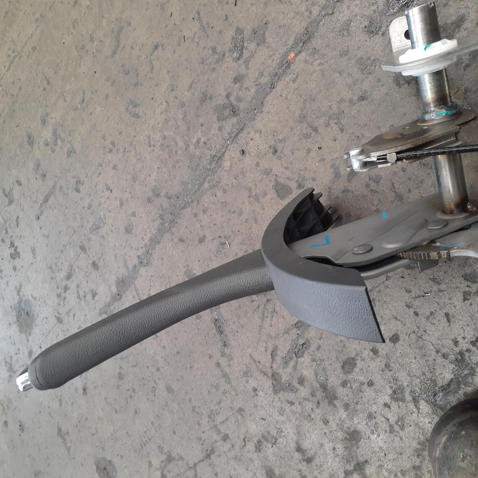 View Auto part Handbrake Lever Ldv T60 2020