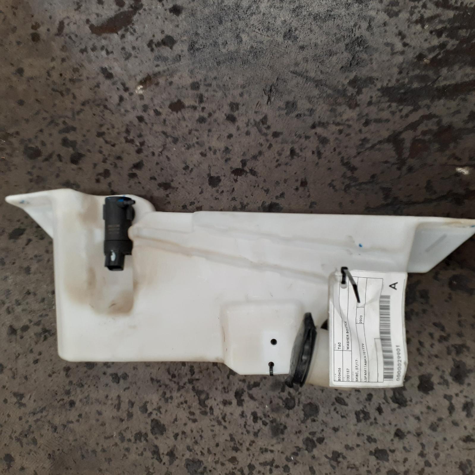 View Auto part Washer Bottle Ldv T60 2020