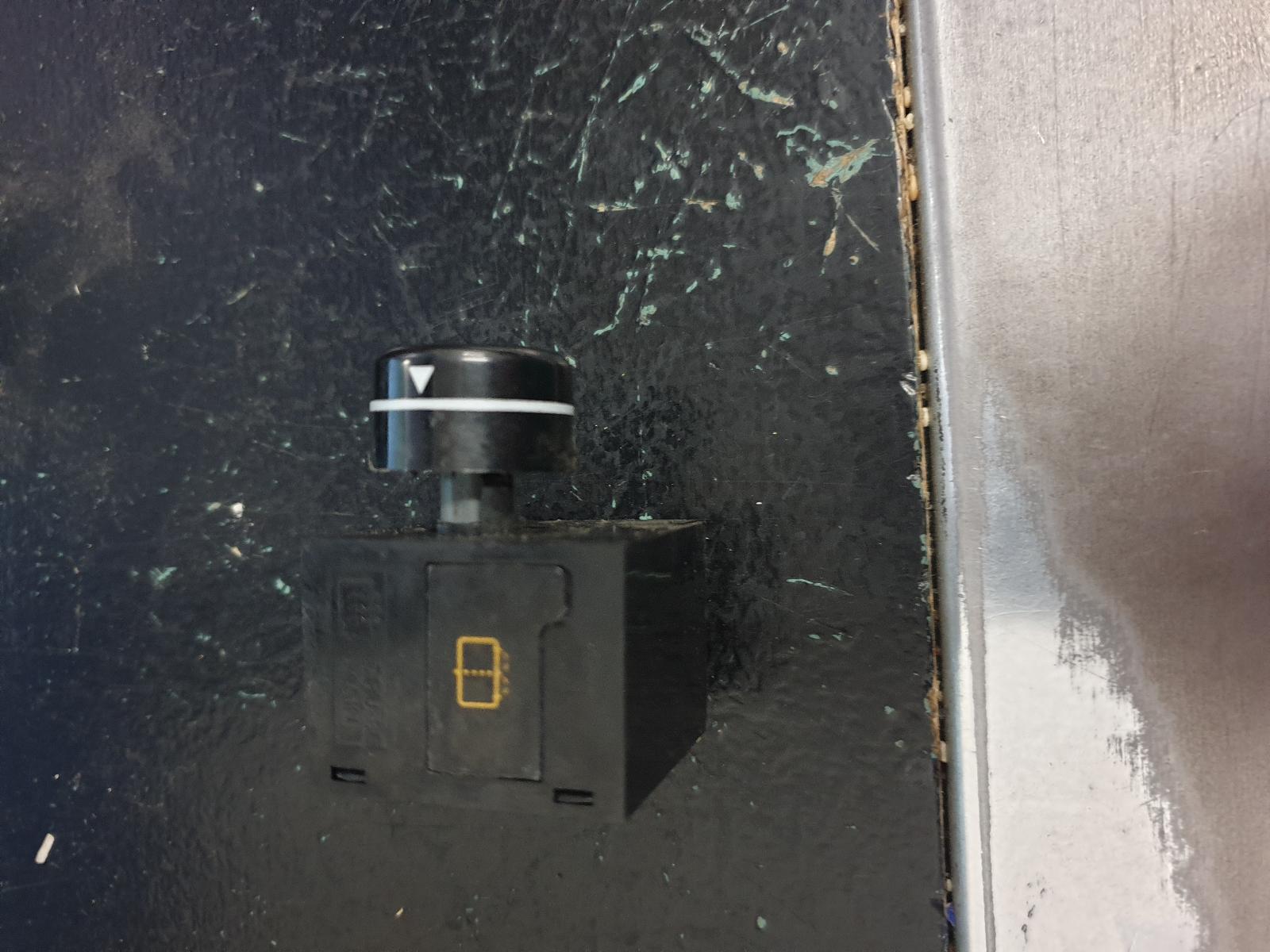 View Auto part Misc Switch/Relay Ford Laser 1987