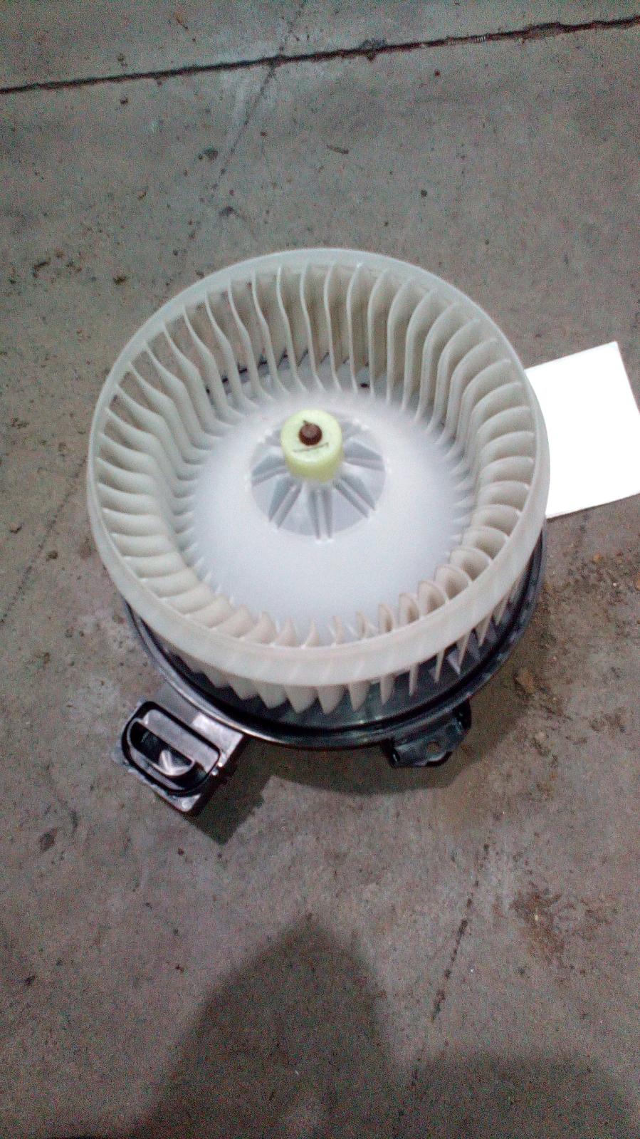 View Auto part Heater Fan Motor Honda Accord 2009