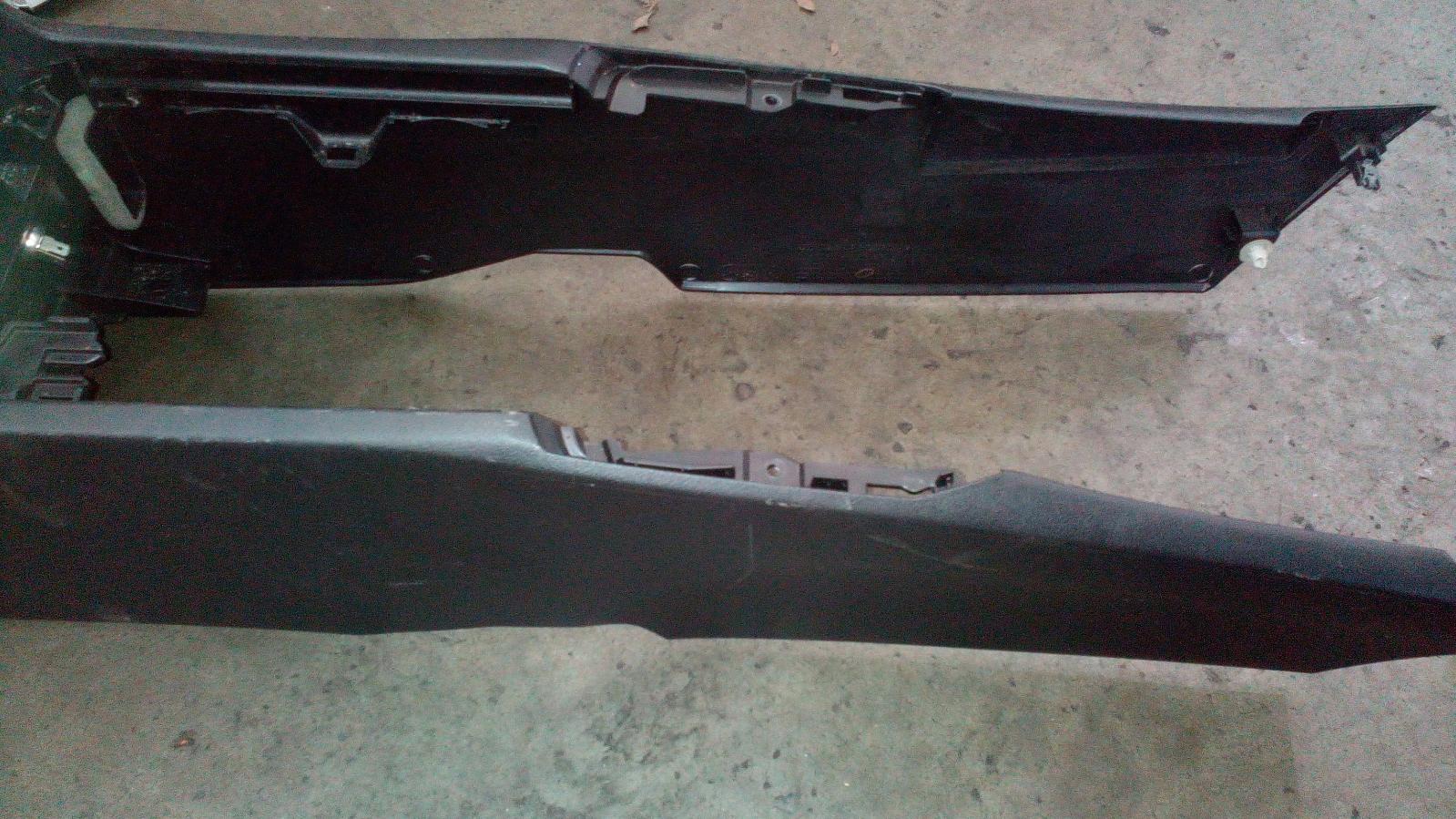 View Auto part Console Honda Accord 2009