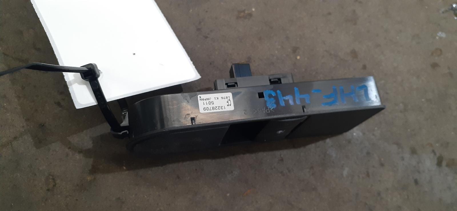 2007 Holden Astra Pwr Dr Wind Switch View Auto part Pwr Dr Wind Switch Holden Astra 2007