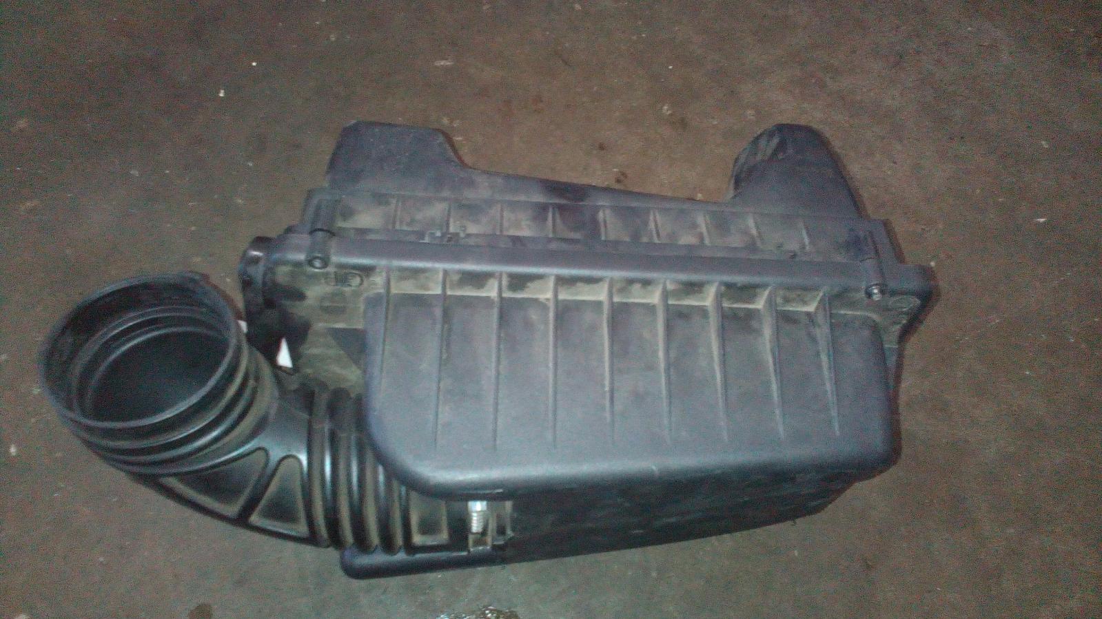2007 Holden Astra Air Cleaner/Box View Auto part Air Cleaner/Box Holden Astra 2007