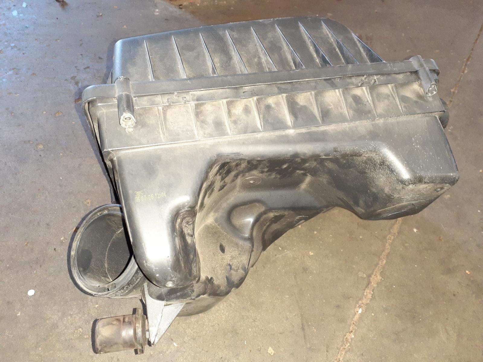 2007 Holden Astra Air Cleaner/Box View Auto part Air Cleaner/Box Holden Astra 2007