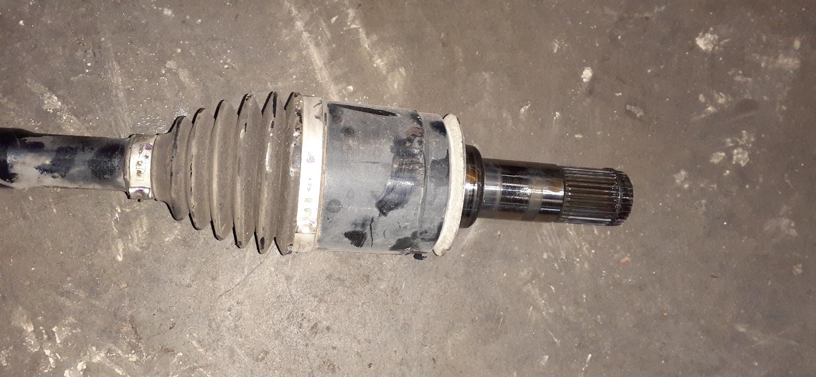 View Auto part Right Driveshaft Holden Commodore 2014