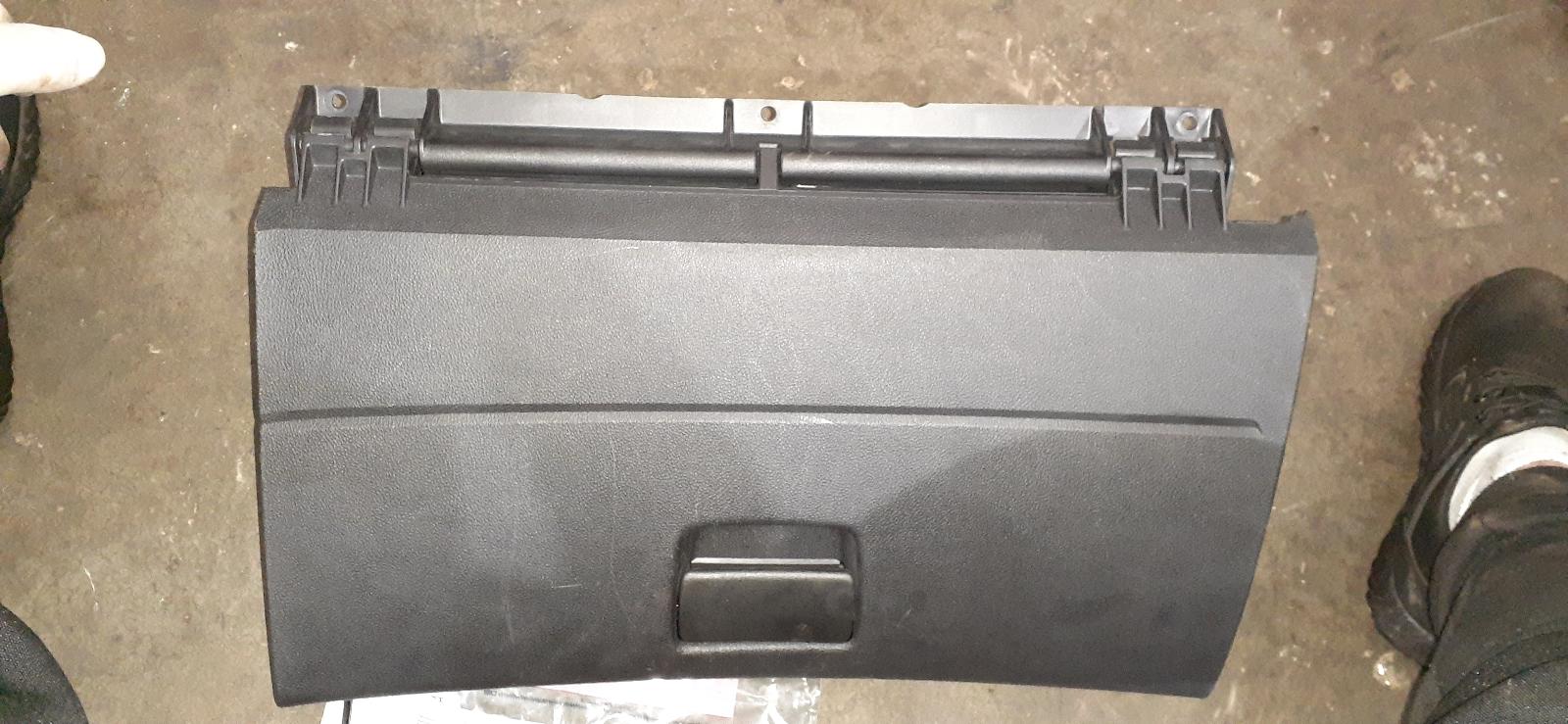 View Auto part Glove Box Holden Commodore 2014