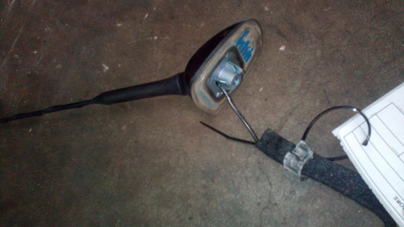 View Auto part Antenna Holden Commodore 2014