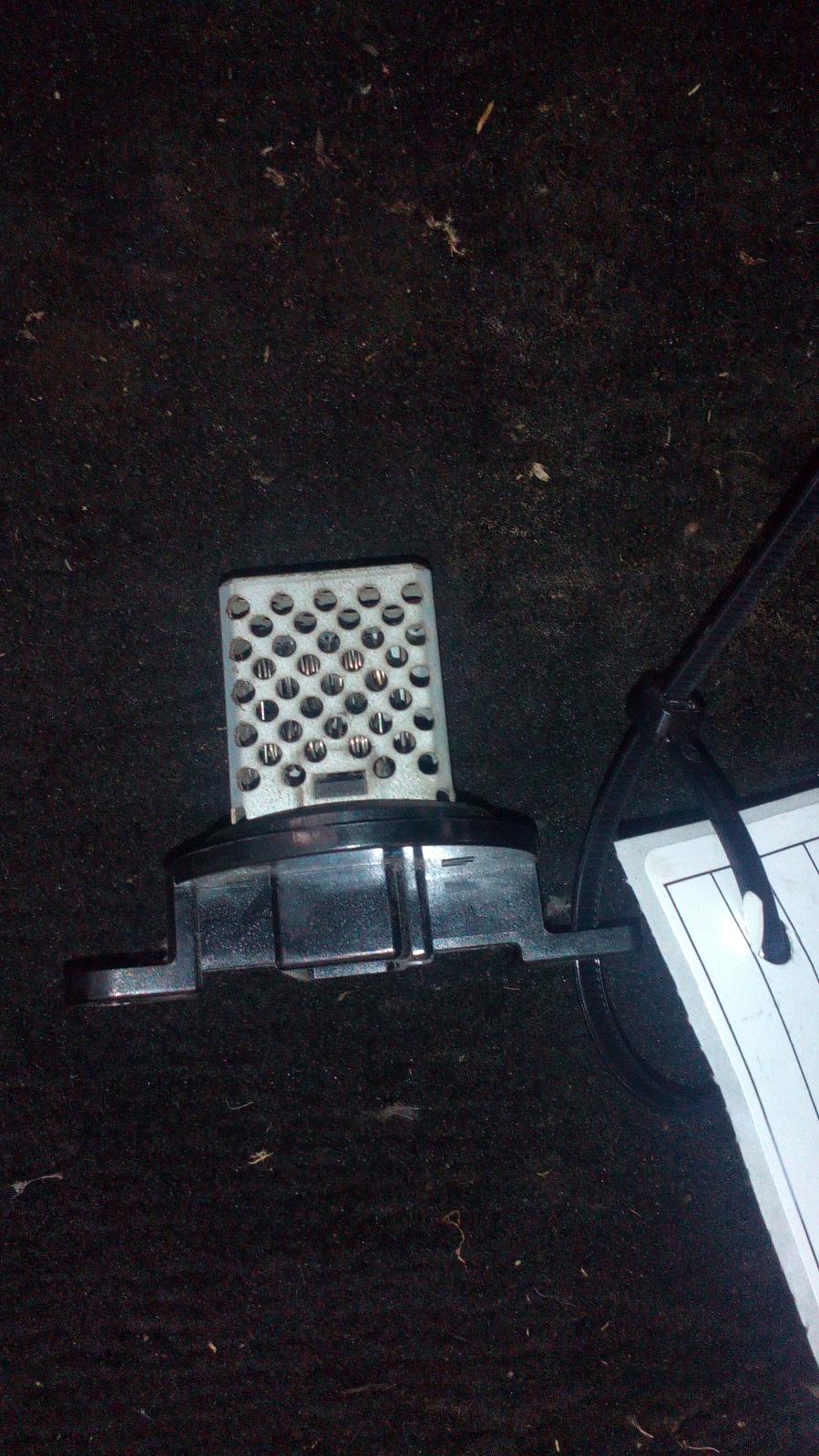 View Auto part Fan Speed Resistor Honda Jazz 2007