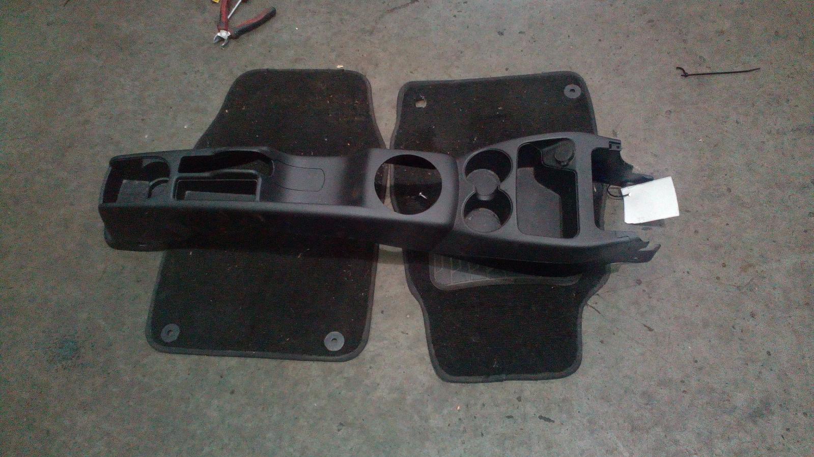 View Auto part Console Honda Jazz 2007